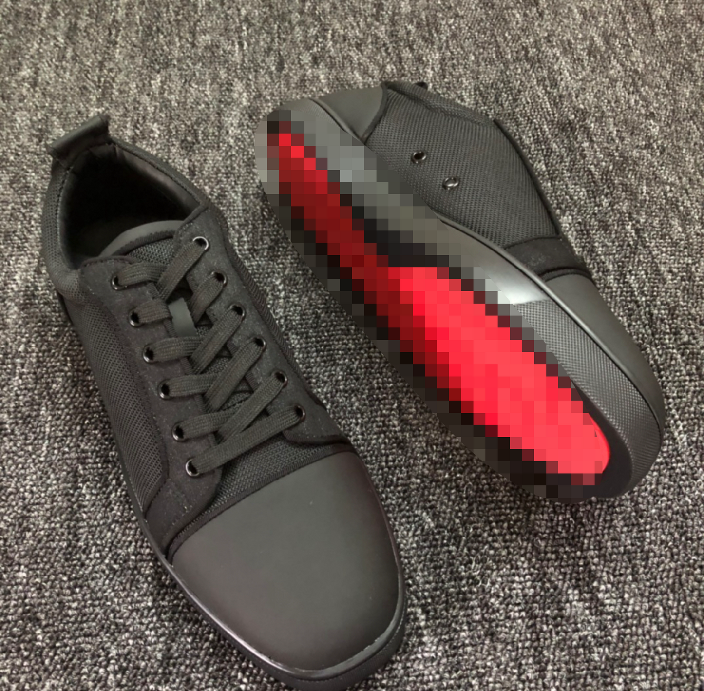 Red Buttons