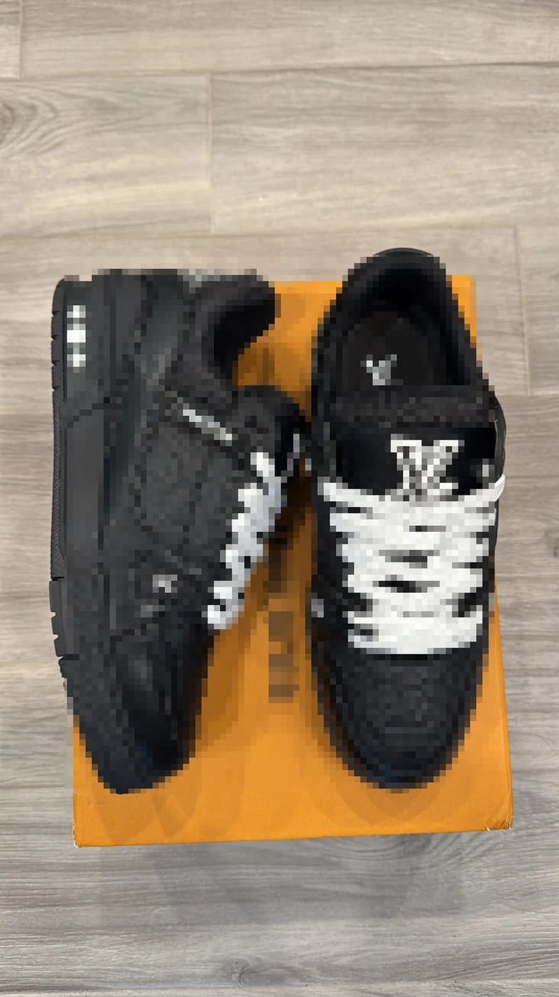 LNV Black