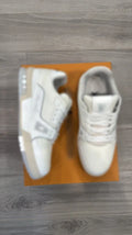 LNV White